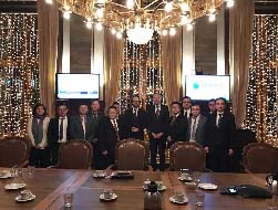 多元世纪考察团抵达泛欧证券交易所参观 与集团CEO零距离交流
